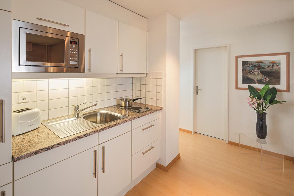 לוצרן Apartments Zum Loewen מראה חיצוני תמונה
